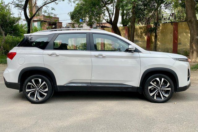 MG Hector Plus 1.5 Turbo Sharp Pro CVT BSVI Second-hand 2023 MG Hector Plus 1.5 Turbo Sharp Pro CVT BSVI for sale in New Delhi