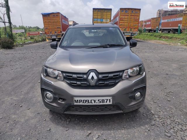 Renault KWID RXT Second-hand 2018 Renault KWID RXT for sale in Surat