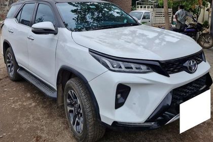 Used Legender 4x4 AT 2023