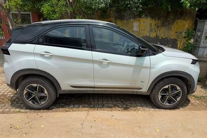 Tata Nexon EV Empowered Plus LR