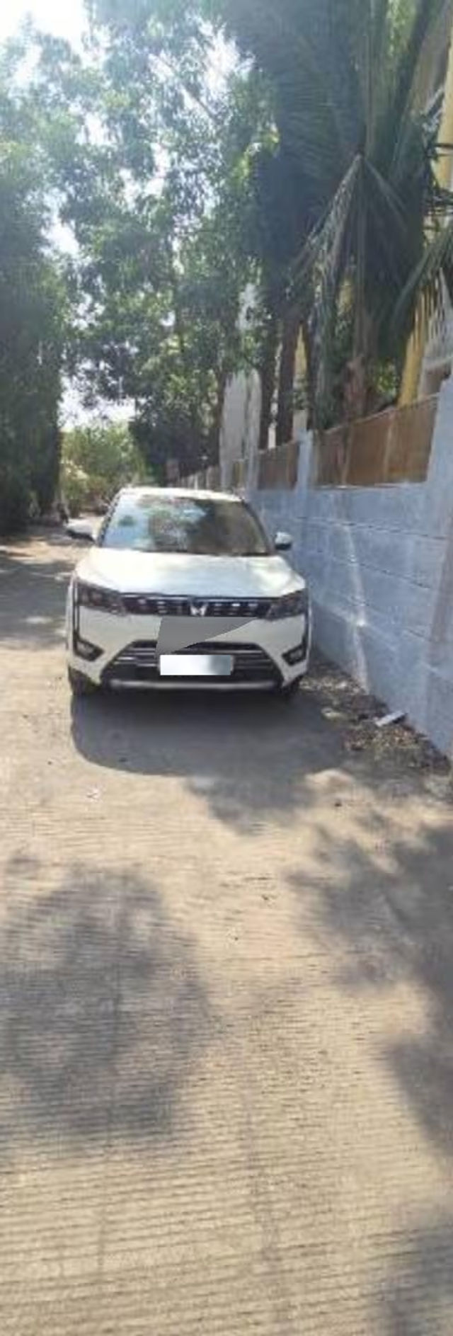 Second-hand 2023 Mahindra XUV300 W8 Option Diesel BSVI for sale in Pune