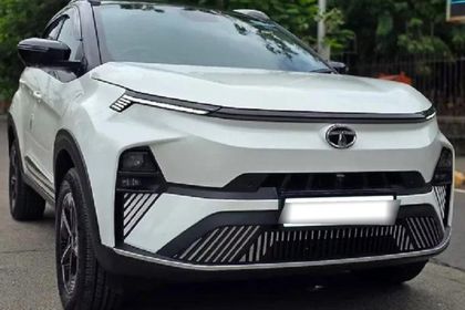 Tata Nexon EV Empowered Plus LR