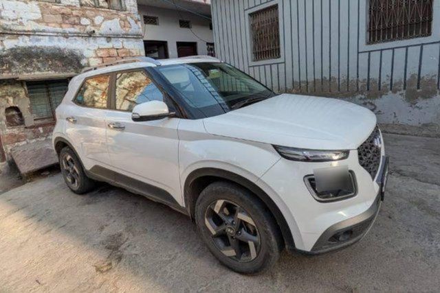 Second-hand 2021 Hyundai Venue SX Opt Executive Diesel for sale in Kota