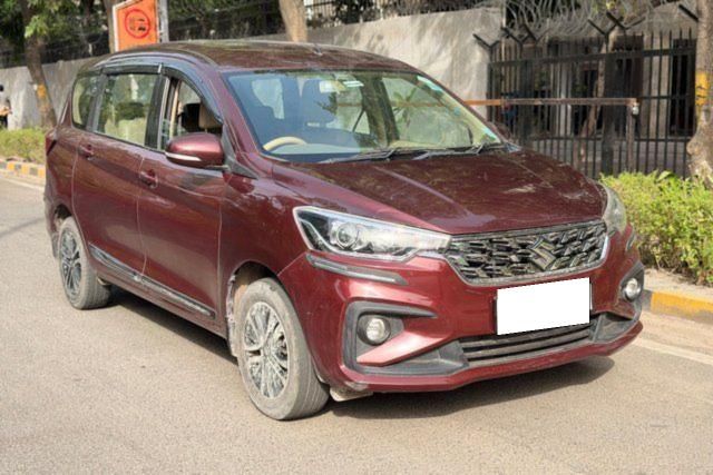 Second-hand 2022 Maruti Suzuki Ertiga CNG VXI for sale in New Delhi