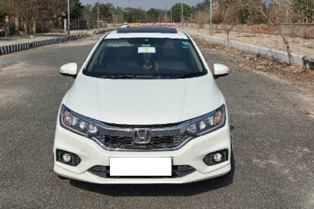 Second-hand 2018 Honda City i-VTEC CVT VX for sale in New Delhi