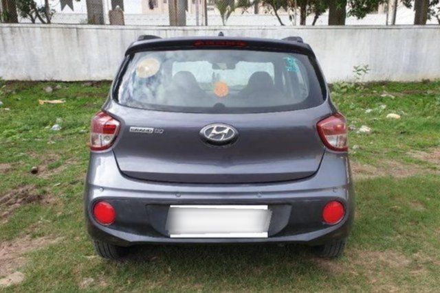 Hyundai Grand i10 1.2 CRDi Magna Second-hand 2019 Hyundai Grand i10 1.2 CRDi Magna for sale in Pune