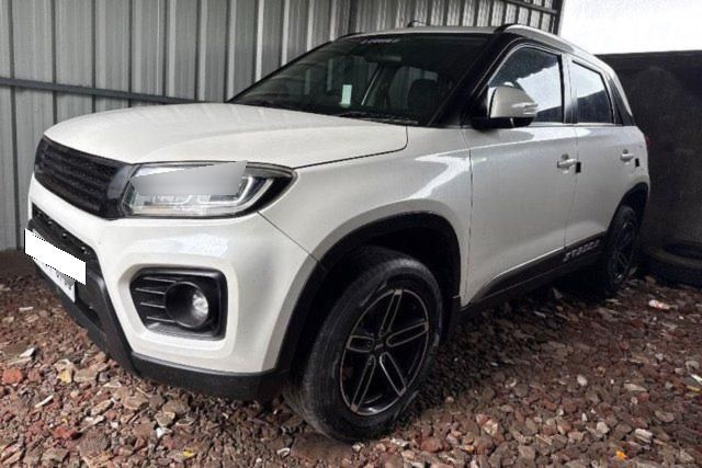 Second-hand 2022 Maruti Suzuki Vitara Brezza VXI for sale in Surat