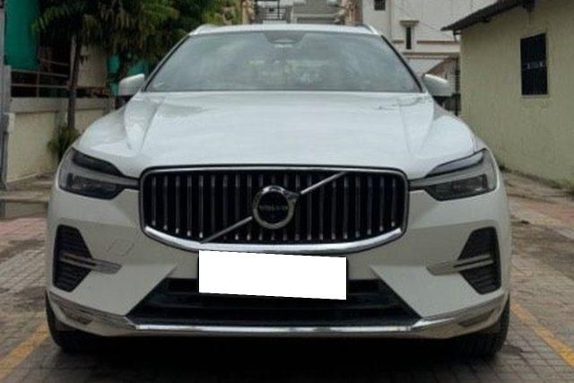 Volvo XC60 B5 Ultimate BSVI Second-hand 2023 Volvo XC60 B5 Ultimate BSVI for sale in Ahmedabad
