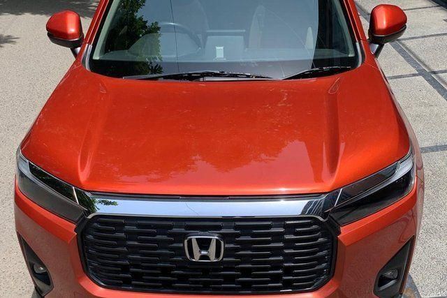 Second-hand 2023 Honda Elevate VX CVT Non RF for sale in New Delhi