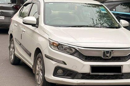 Used V CVT Petrol BSIV