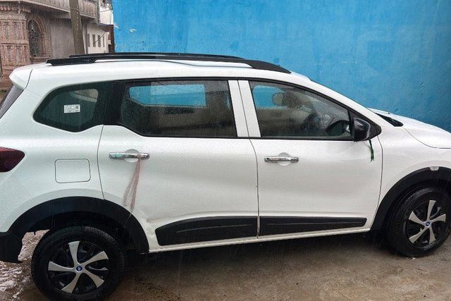 Renault Triber Evolution Second-hand 2026 Renault Triber Evolution for sale in Dumka