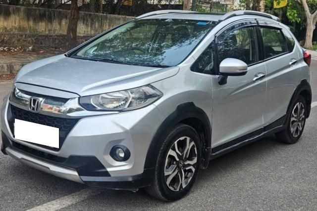 Second-hand 2018 Honda WR-V i-VTEC VX for sale in New Delhi