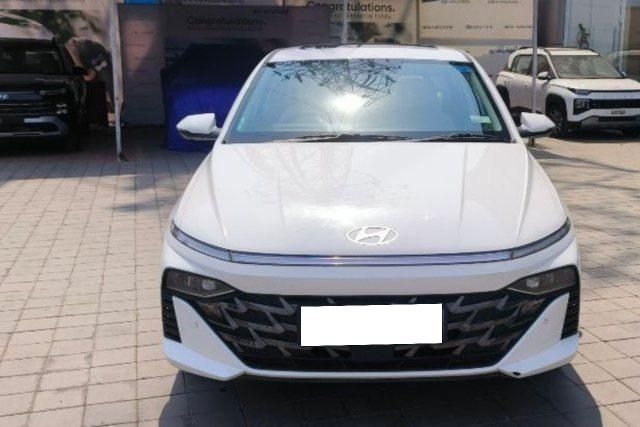 Second-hand 2025 Hyundai Verna SX IVT for sale in Thane
