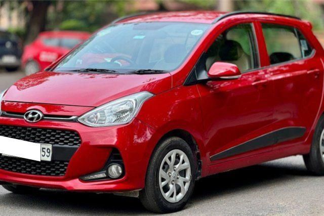 Hyundai Grand i10 1.2 Kappa Sportz BSIV Second-hand 2018 Hyundai Grand i10 1.2 Kappa Sportz BSIV for sale in New Delhi