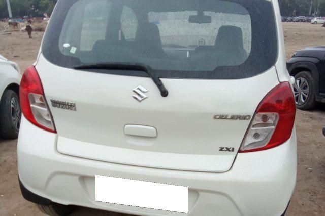Maruti Suzuki Swift VXI Second-hand 2015 Maruti Suzuki Swift VXI for sale in Noida