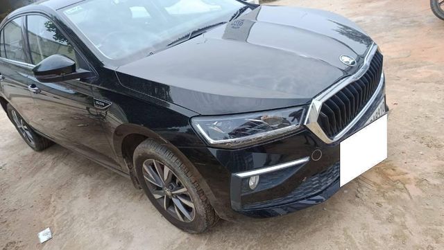 Second-hand 2025 Skoda Slavia 1.0L Prestige AT for sale in Faizabad