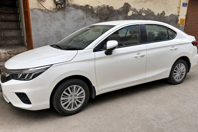 Honda City V MT Second-hand 2021 Honda City V MT for sale in New Delhi