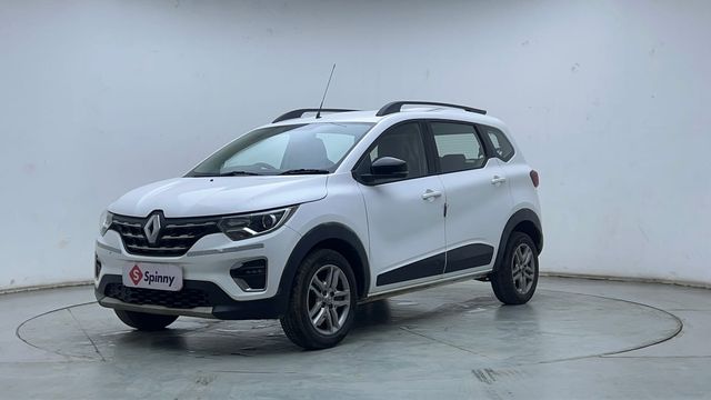 Second-hand 2022 Renault Triber RXZ for sale in Hyderabad