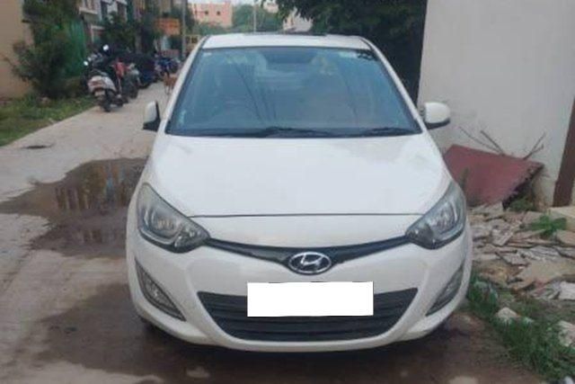 Second-hand 2014 Hyundai i20 Sportz 1.4 CRDi for sale in Ranga reddy