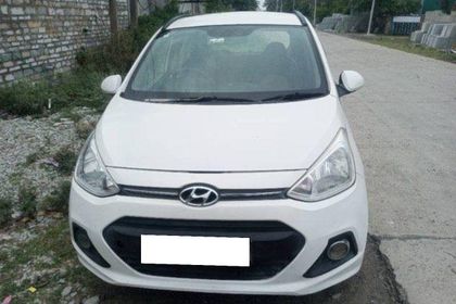 4 Used Hyundai Grand i10