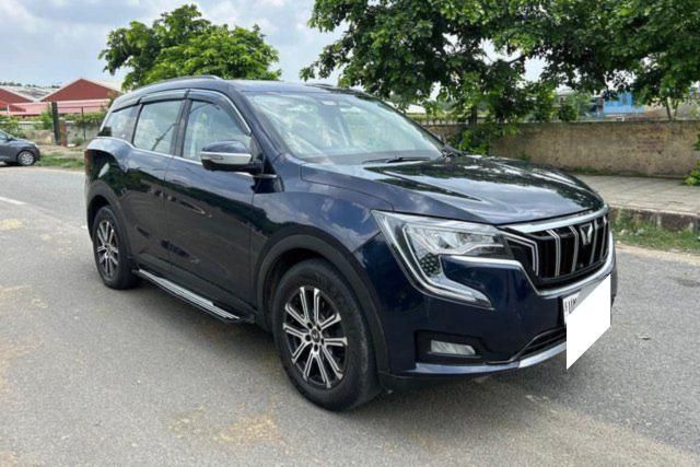 Mahindra XUV700 AX7 AT BSVI Second-hand 2021 Mahindra XUV700 AX7 AT BSVI for sale in New Delhi