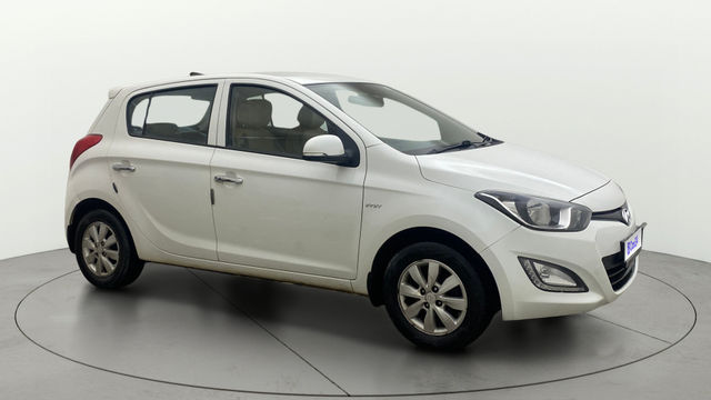 Hyundai i20 Asta 1.2 Second-hand 2014 Hyundai i20 Asta 1.2 for sale in Hyderabad