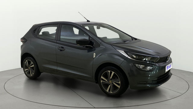 Second-hand 2020 Tata Altroz XZ Diesel BSVI for sale in Mumbai