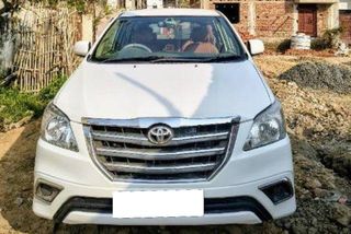 Used 2.5 E Diesel MS 8-seater