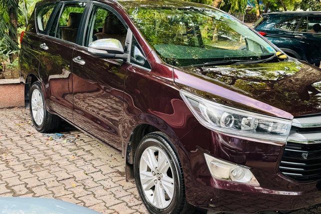 Second-hand 2016 Toyota Innova Crysta 2.8 ZX AT BSIV for sale in New Delhi