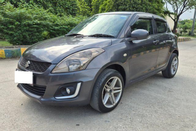 Second-hand 2017 Maruti Suzuki Swift LXI Option for sale in Noida