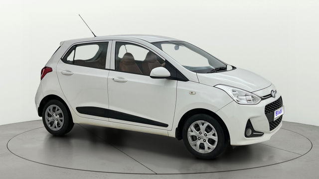 Second-hand 2017 Hyundai Grand i10 1.2 Kappa Era for sale in Bangalore