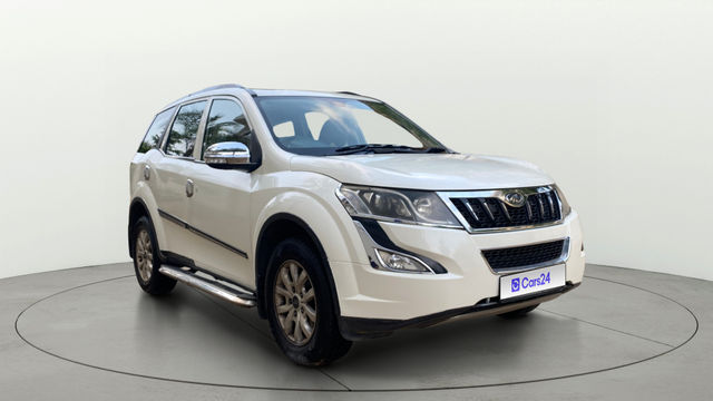 Mahindra XUV500 W10 AWD Second-hand 2016 Mahindra XUV500 W10 AWD for sale in Jaipur