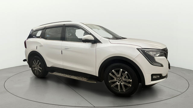 Second-hand 2025 Mahindra XUV700 AX5 7 Str AT for sale in Ghaziabad