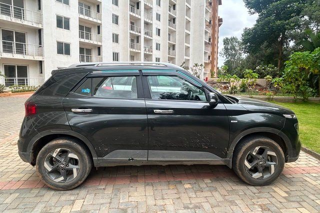 Hyundai Venue SX Plus Turbo DCT Second-hand 2021 Hyundai Venue SX Plus Turbo DCT for sale in Bangalore
