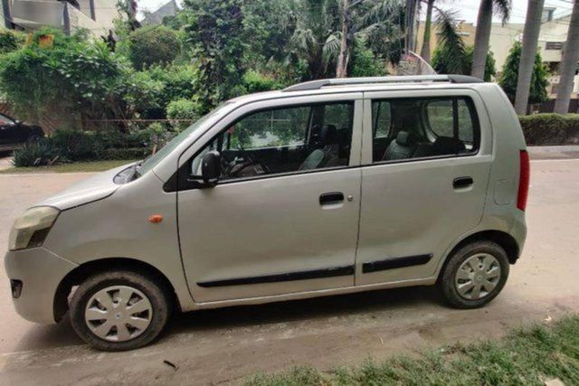 Second-hand 2015 Maruti Suzuki Wagon R LXI BS IV for sale in Gurgaon