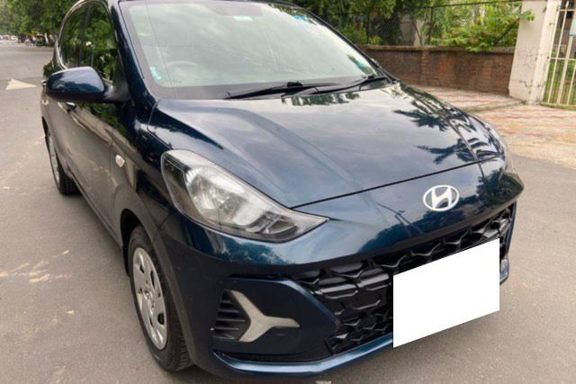 Hyundai Grand i10 Nios Sportz Second-hand 2023 Hyundai Grand i10 Nios Sportz for sale in Ahmedabad
