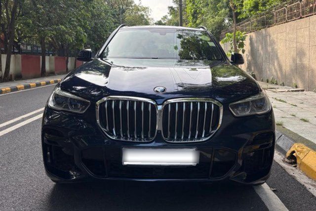 Second-hand 2022 BMW X5 xDrive 40i M Sport for sale in New Delhi