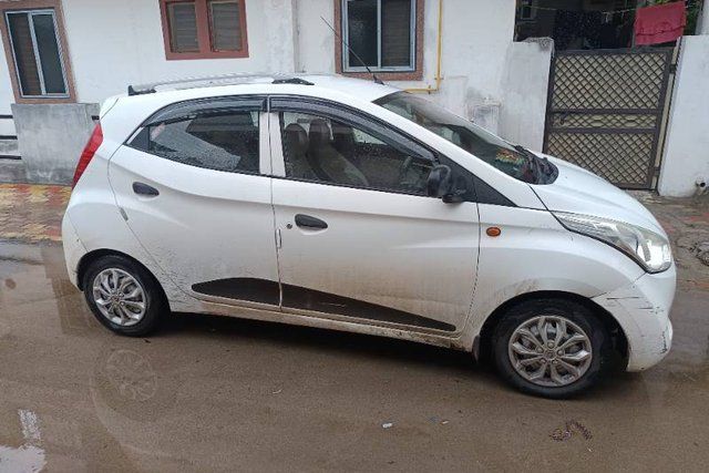 Hyundai EON Era Plus Sports Edition Second-hand 2018 Hyundai EON Era Plus Sports Edition for sale in Vadodara