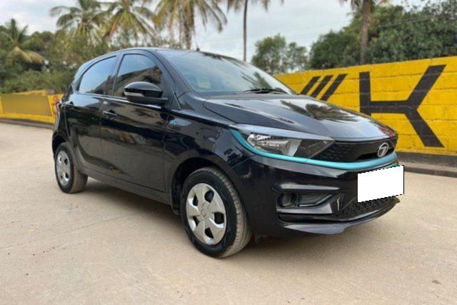 Second-hand 2023 Tata Tiago EV XT MR for sale in Bangalore