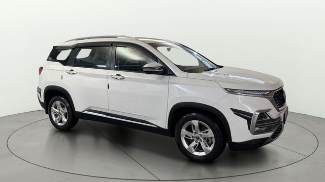 Second-hand 2021 MG Hector Hybrid Super MT for sale in New Delhi