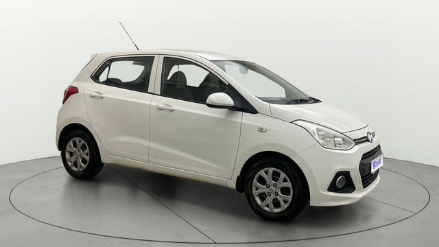 Hyundai Grand i10 Magna AT Second-hand 2016 Hyundai Grand i10 Magna AT for sale in Hyderabad