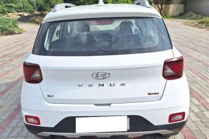 2019 Hyundai Venue एसएक्स टर्बो बीएस4