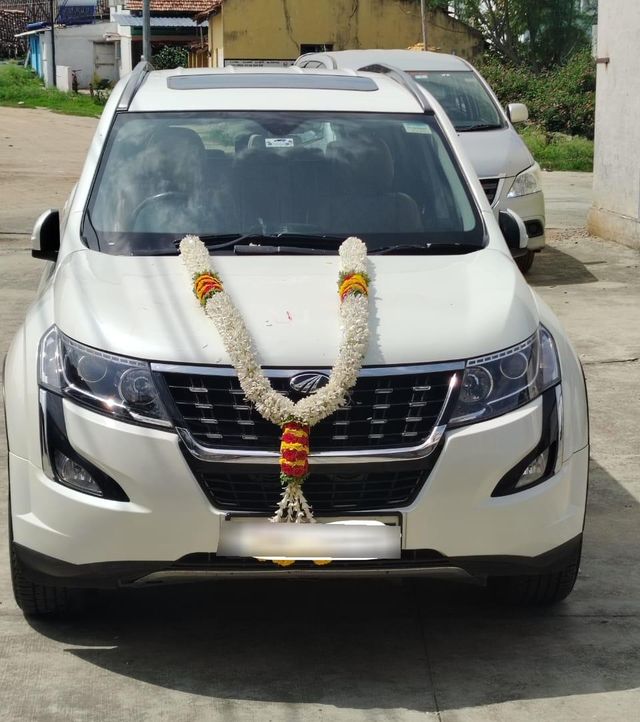 Mahindra XUV500 W11 Option AT Second-hand 2021 Mahindra XUV500 W11 Option AT for sale in Bangalore