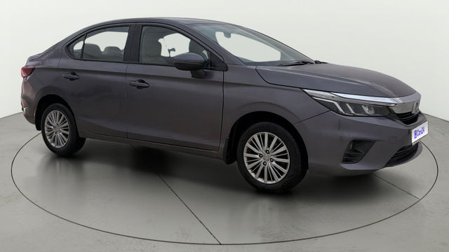 Second-hand 2021 Honda City V MT for sale in New Delhi