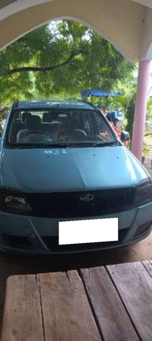 Mahindra Verito 1.5 D4 BSIV Second-hand 2013 Mahindra Verito 1.5 D4 BSIV for sale in Azamgarh