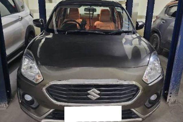 Second-hand 2017 Maruti Suzuki Swift Dzire VXI 1.2 for sale in Lucknow