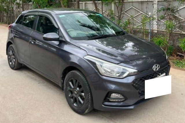 Hyundai i20 1.2 Asta Second-hand 2018 Hyundai i20 1.2 Asta for sale in Hyderabad