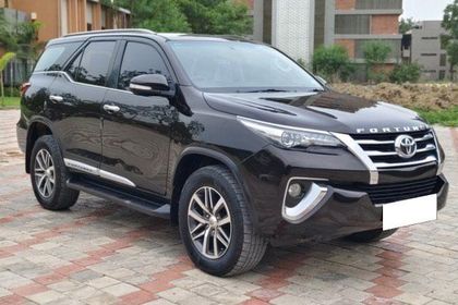 Used TRD Sportivo 2.8 2WD AT