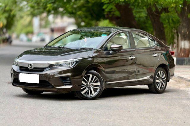 Second-hand 2021 Honda City ZX CVT for sale in Surat