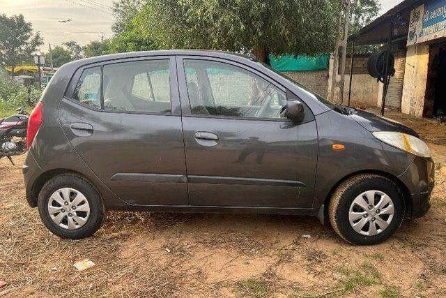 Hyundai i10 Era 1.1 iTech SE Second-hand 2013 Hyundai i10 Era 1.1 iTech SE for sale in Deesa
